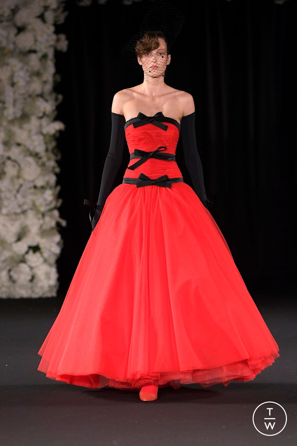 Fashion Week London Spring/Summer 2025 look 4 from the Richard Quinn collection womenswear