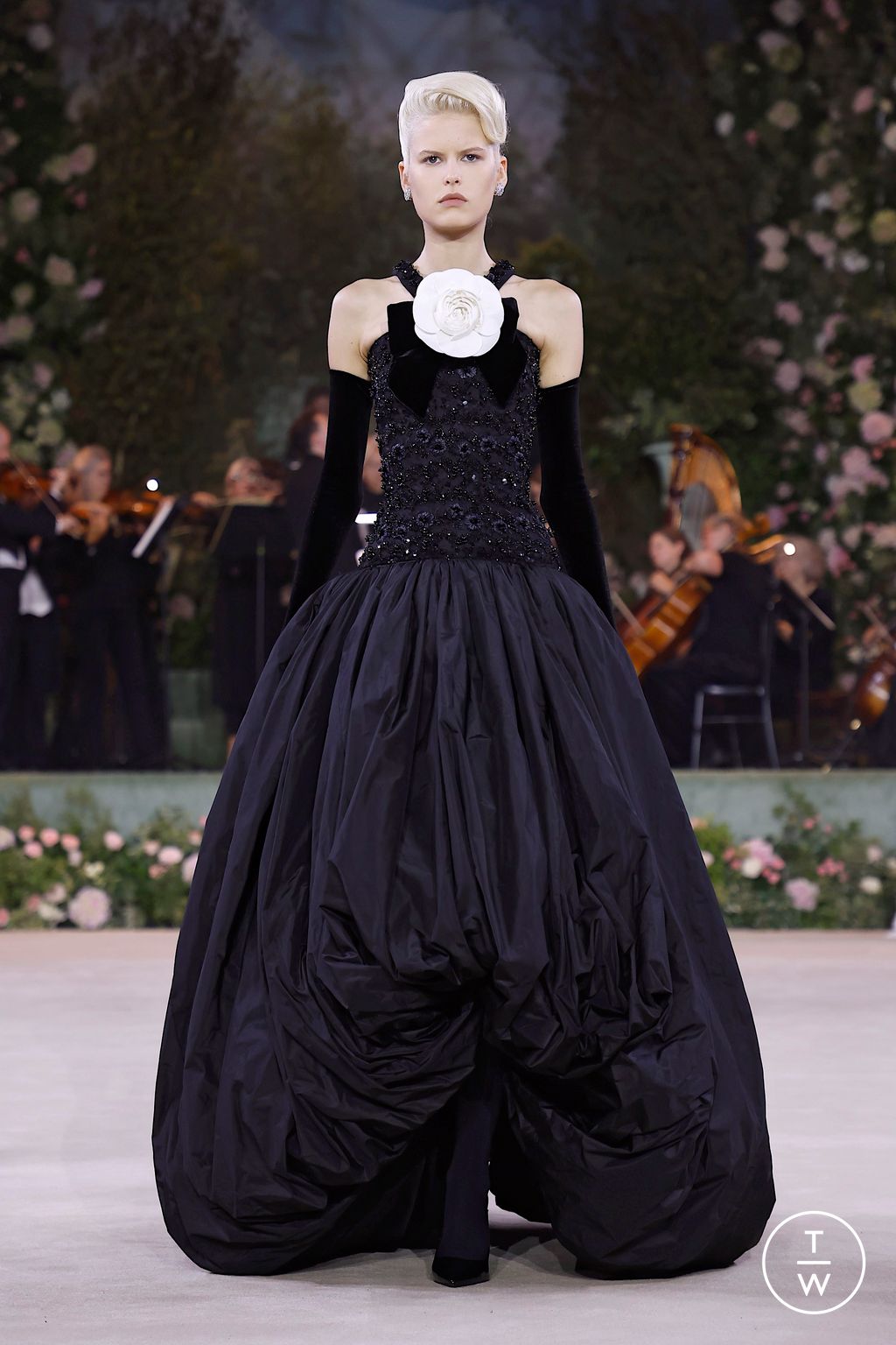 Fashion Week London Spring/Summer 2026 look 9 from the Richard Quinn collection womenswear