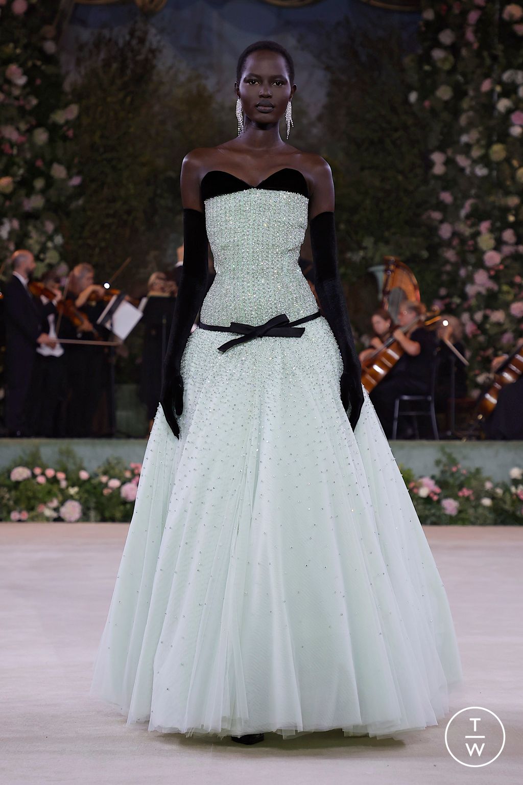 Fashion Week London Spring/Summer 2026 look 21 from the Richard Quinn collection 女装