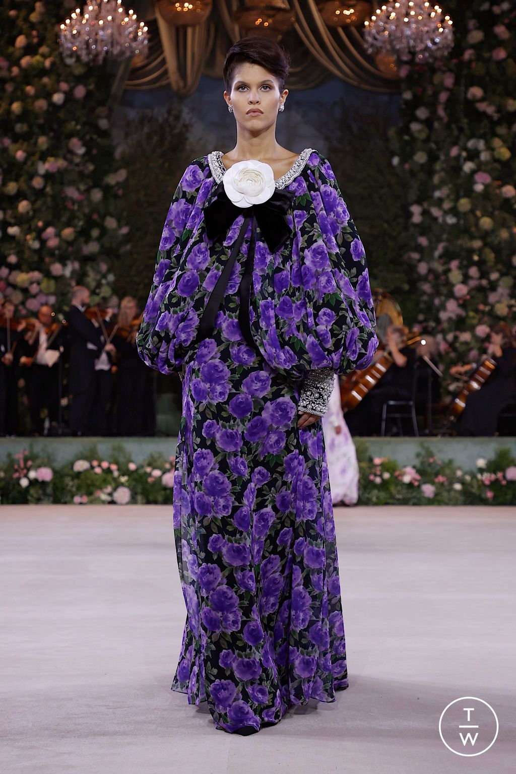 Fashion Week London Spring/Summer 2026 look 24 from the Richard Quinn collection womenswear