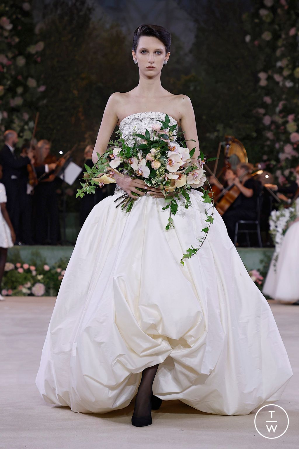 Fashion Week London Spring/Summer 2026 look 48 from the Richard Quinn collection womenswear