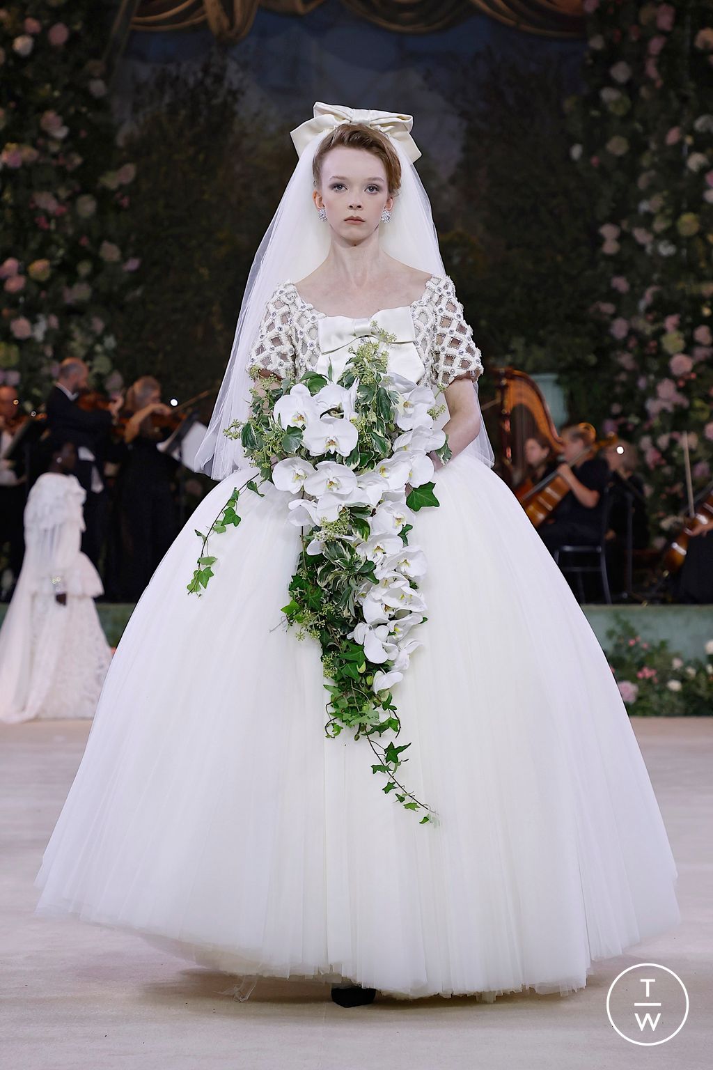 Fashion Week London Spring/Summer 2026 look 50 from the Richard Quinn collection womenswear