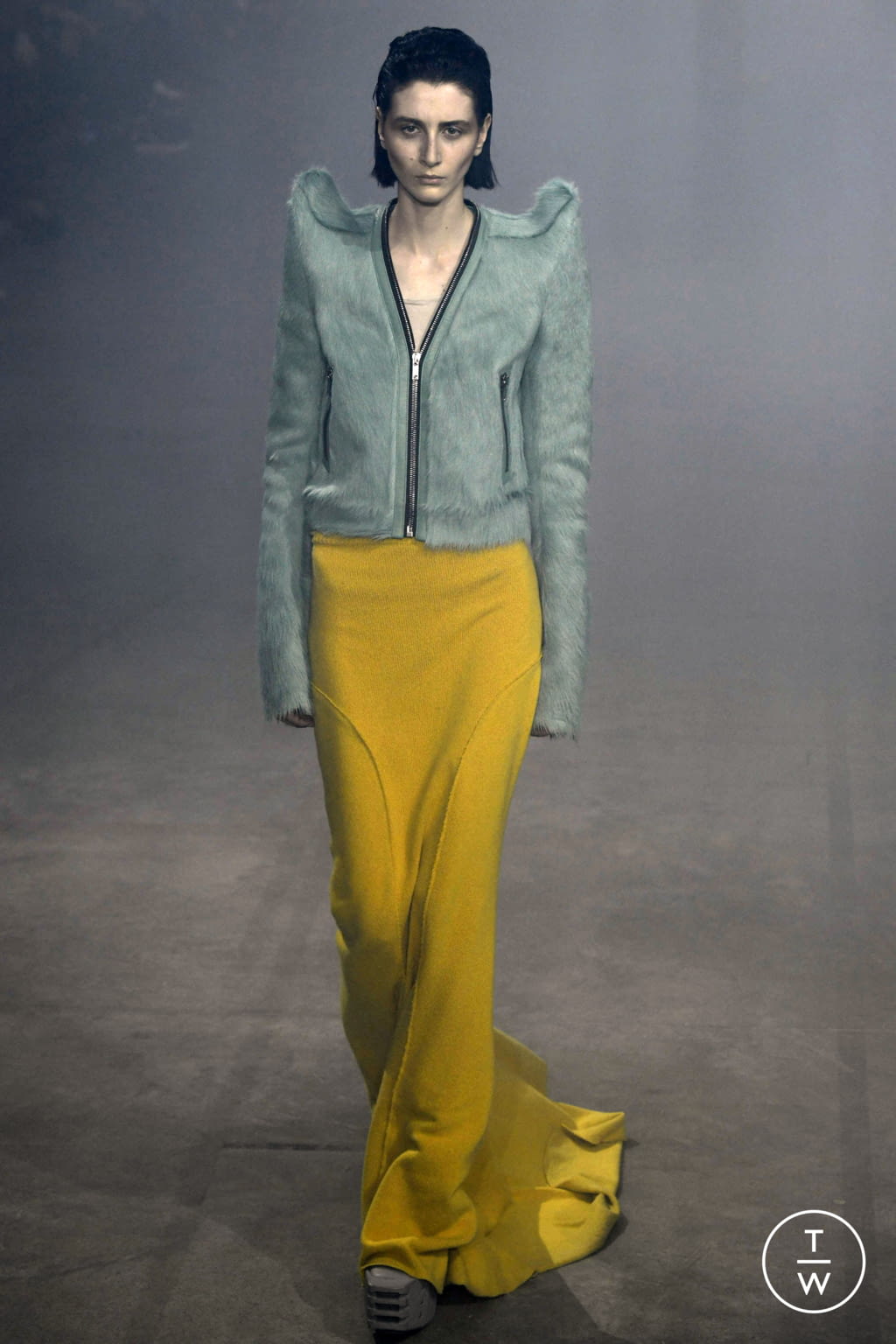 Fashion Week Paris Fall/Winter 2022 look 30 de la collection Rick Owens womenswear