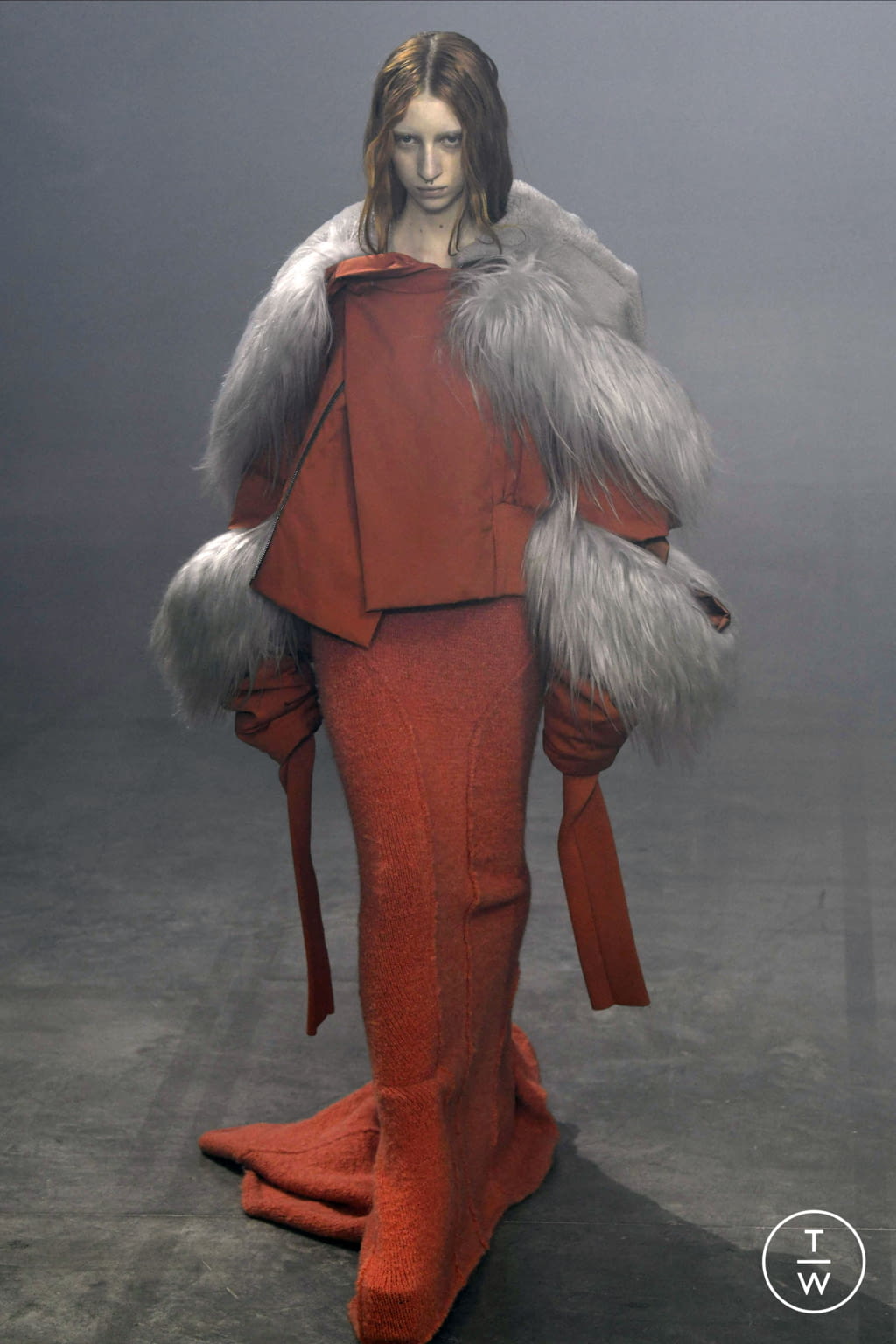 Fashion Week Paris Fall/Winter 2022 look 48 from the Rick Owens collection womenswear