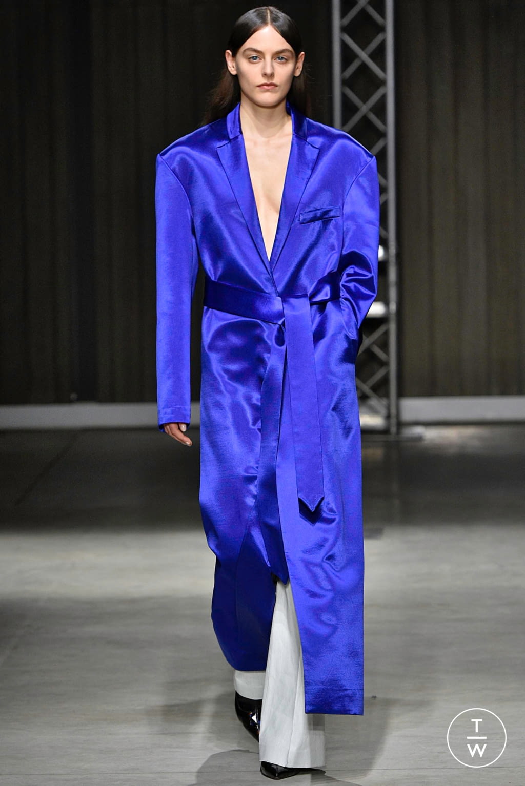 Fashion Week Milan Fall/Winter 2019 look 20 de la collection Ricostru womenswear