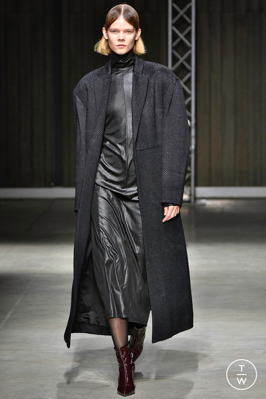 Fashion Week Milan Fall/Winter 2019 look 28 from the Ricostru collection 女装