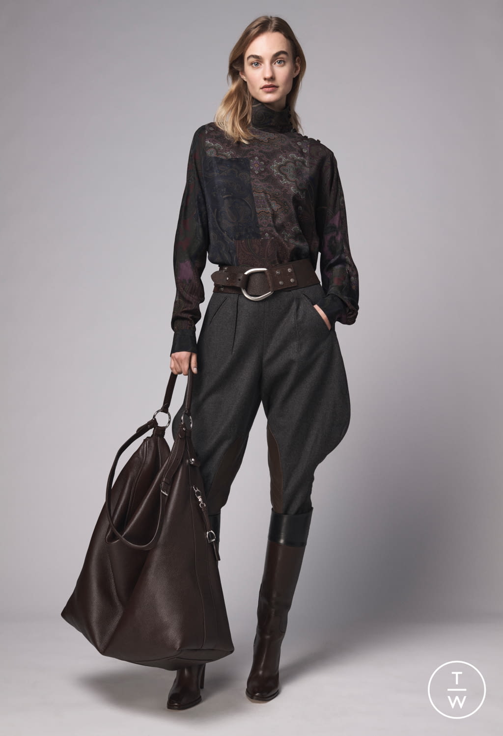 Fashion Week New York Fall/Winter 2020 look 8 from the Ralph Lauren collection womenswear