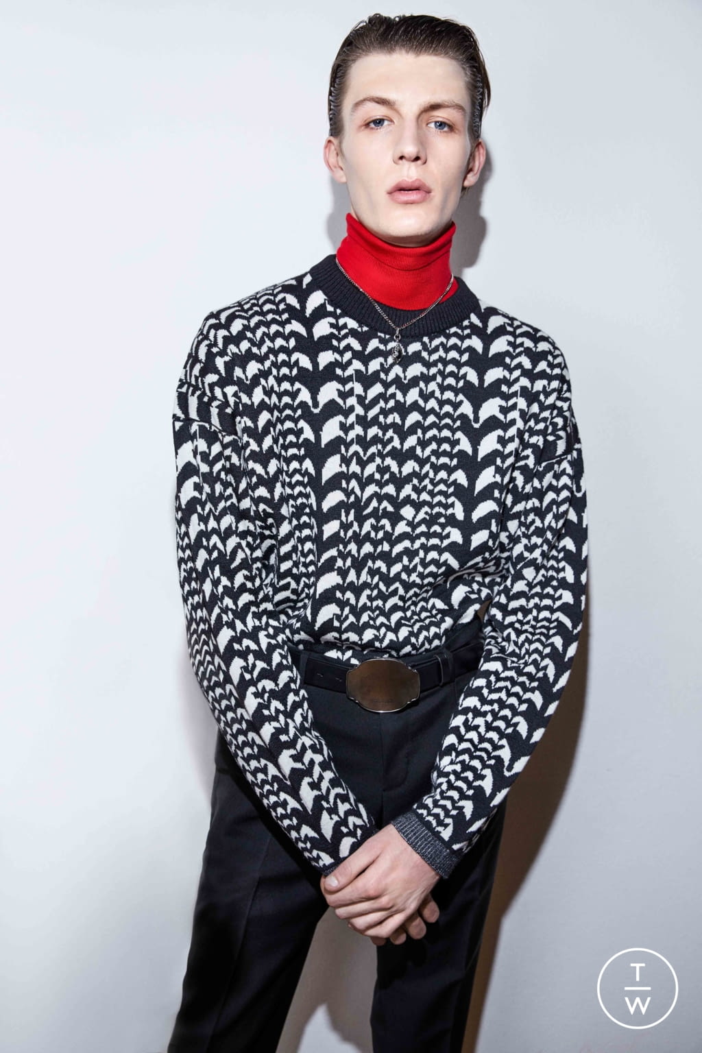 Fashion Week Milan Fall/Winter 2018 look 26 from the Roberto Cavalli collection menswear