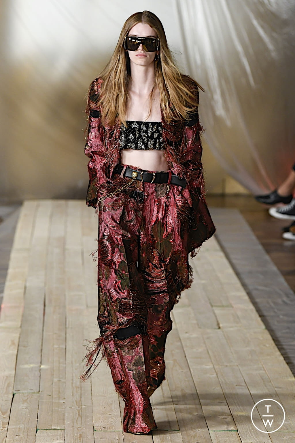 Fashion Week Milan Spring/Summer 2022 look 37 from the Roberto Cavalli collection 女装