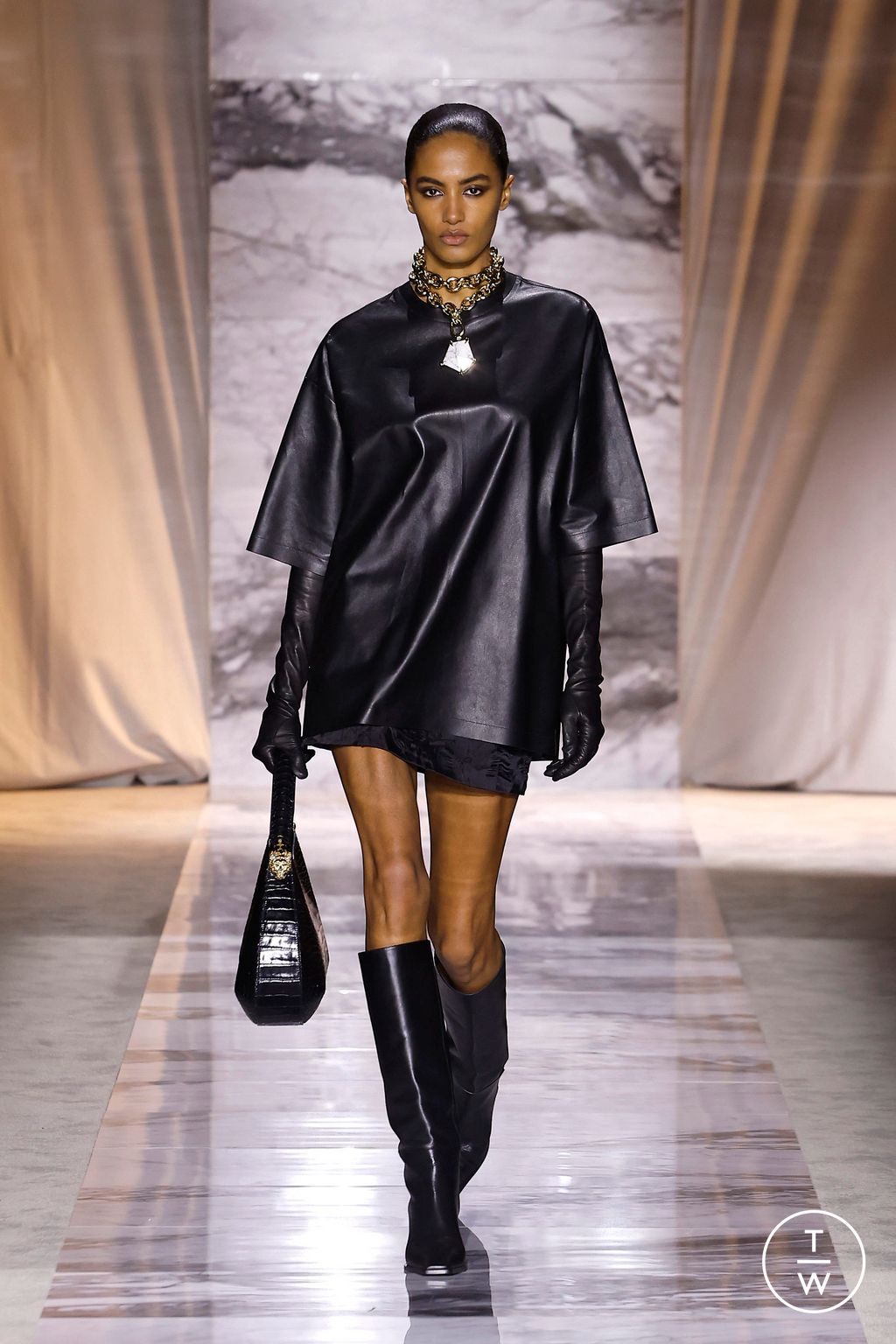 Fashion Week Milan Fall/Winter 2024 look 13 from the Roberto Cavalli collection womenswear