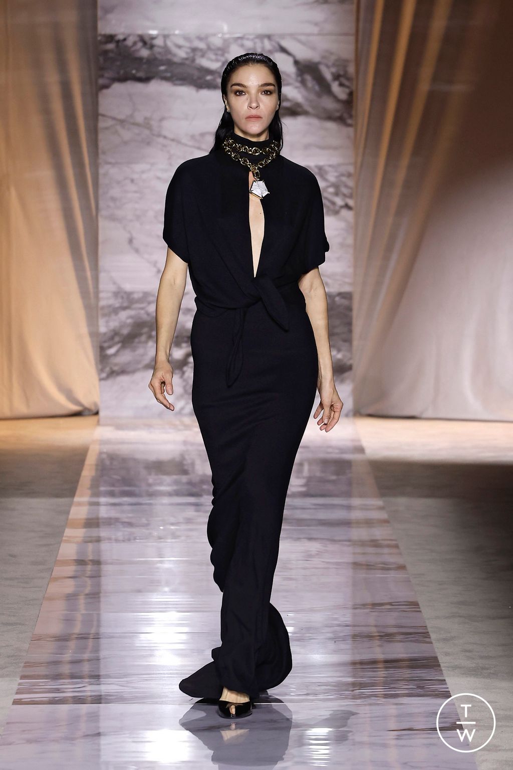 Fashion Week Milan Fall/Winter 2024 look 51 from the Roberto Cavalli collection womenswear