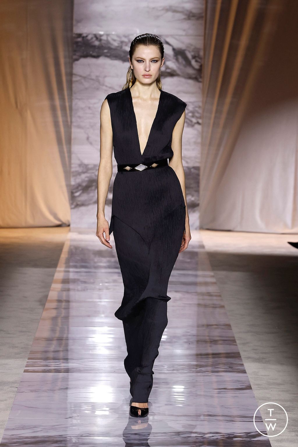Fashion Week Milan Fall/Winter 2024 look 52 from the Roberto Cavalli collection womenswear