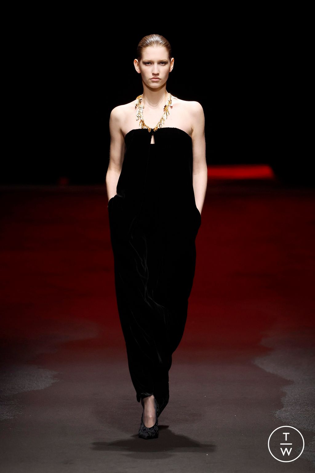 Fashion Week Milan Fall/Winter 2025 look 54 from the Roberto Cavalli collection womenswear