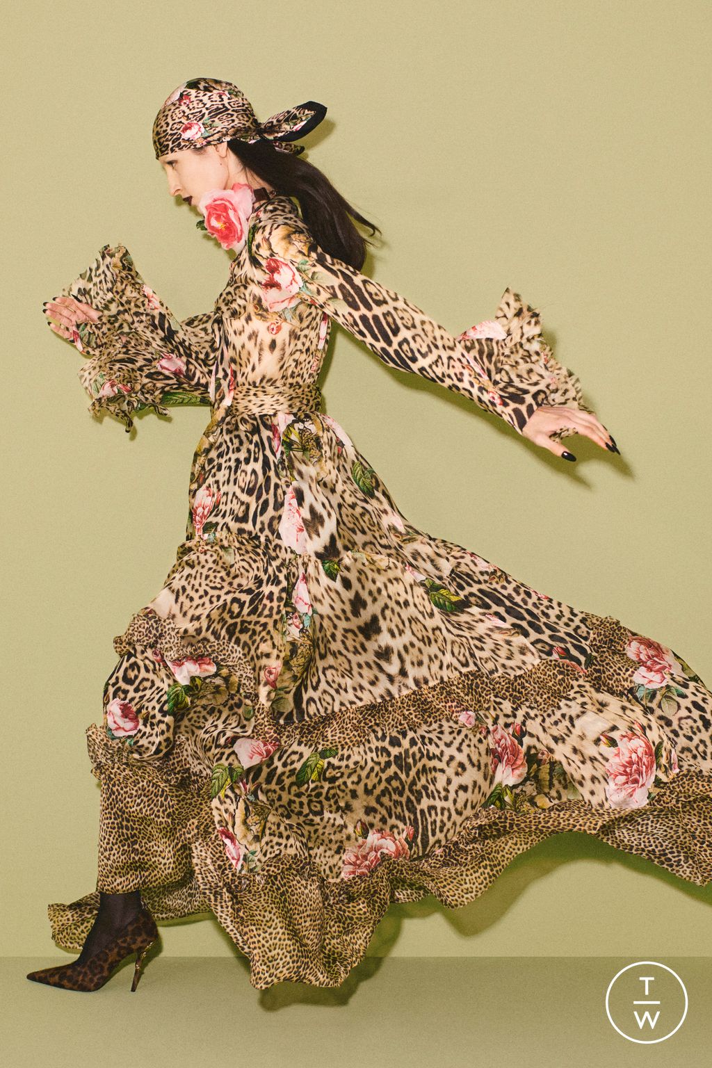 Fashion Week Milan Pre-Fall 2026 look 19 from the Roberto Cavalli collection womenswear