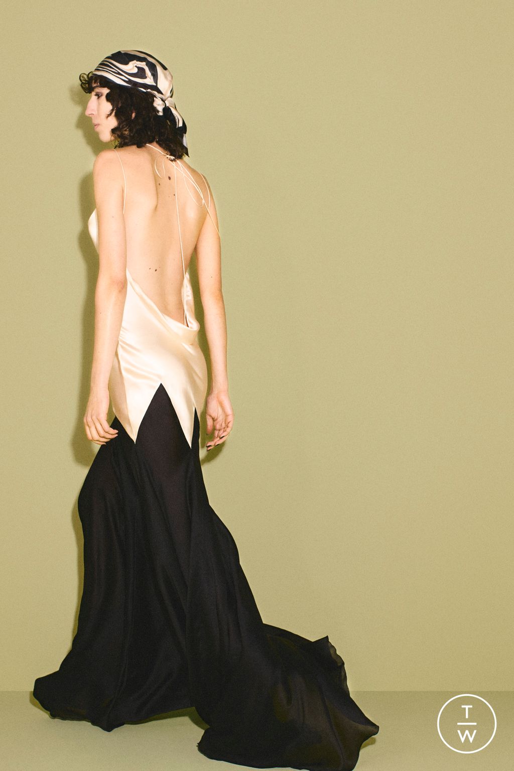 Fashion Week Milan Pre-Fall 2026 look 34 from the Roberto Cavalli collection womenswear