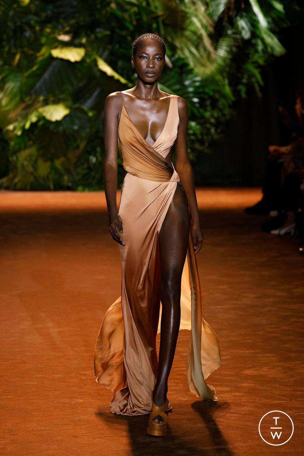 Fashion Week Milan Spring/Summer 2024 look 21 from the Roberto Cavalli collection womenswear