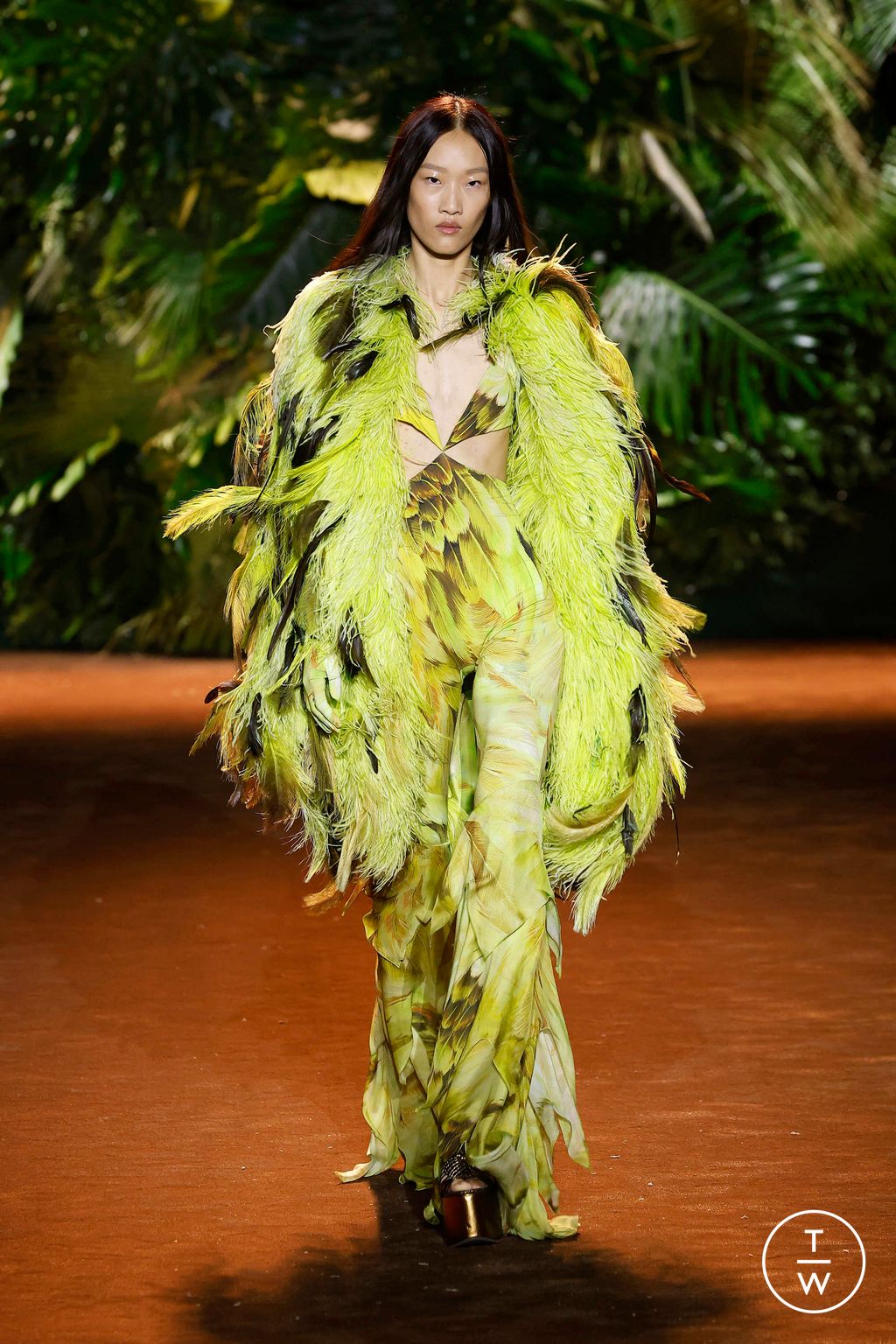 Fashion Week Milan Spring/Summer 2024 look 39 from the Roberto Cavalli collection womenswear