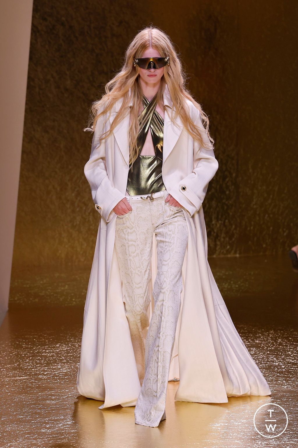 Fashion Week Milan Spring/Summer 2026 look 16 from the Roberto Cavalli collection womenswear