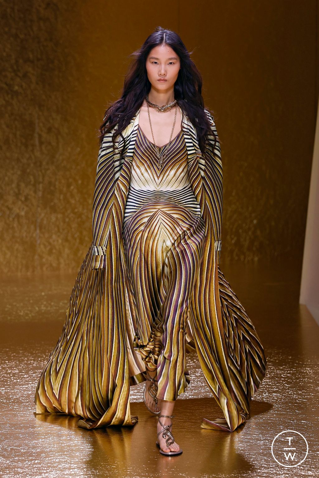 Fashion Week Milan Spring/Summer 2026 look 25 from the Roberto Cavalli collection womenswear