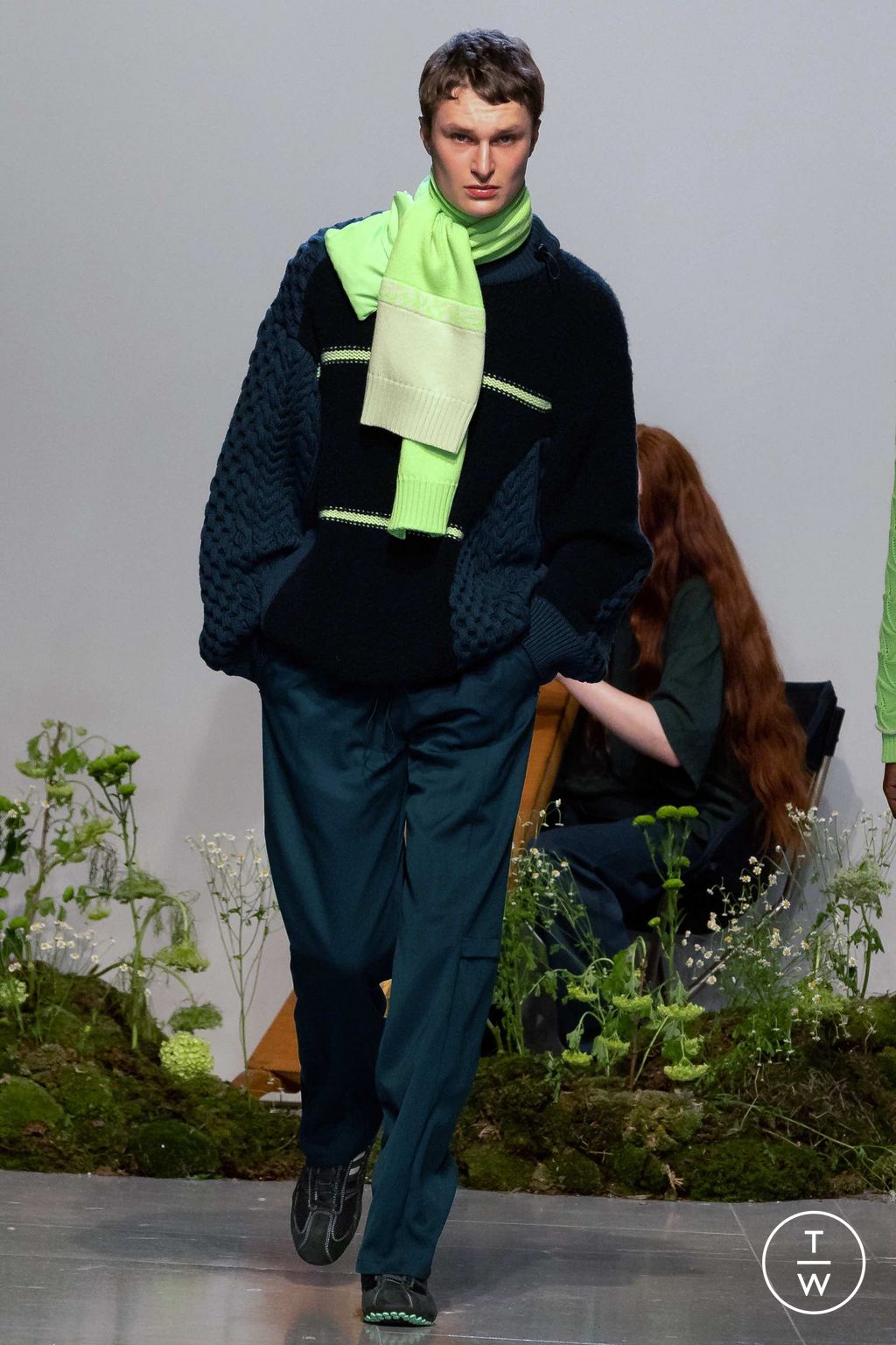 Fashion Week London Fall/Winter 2023 look 14 from the Robyn Lynch collection 男装
