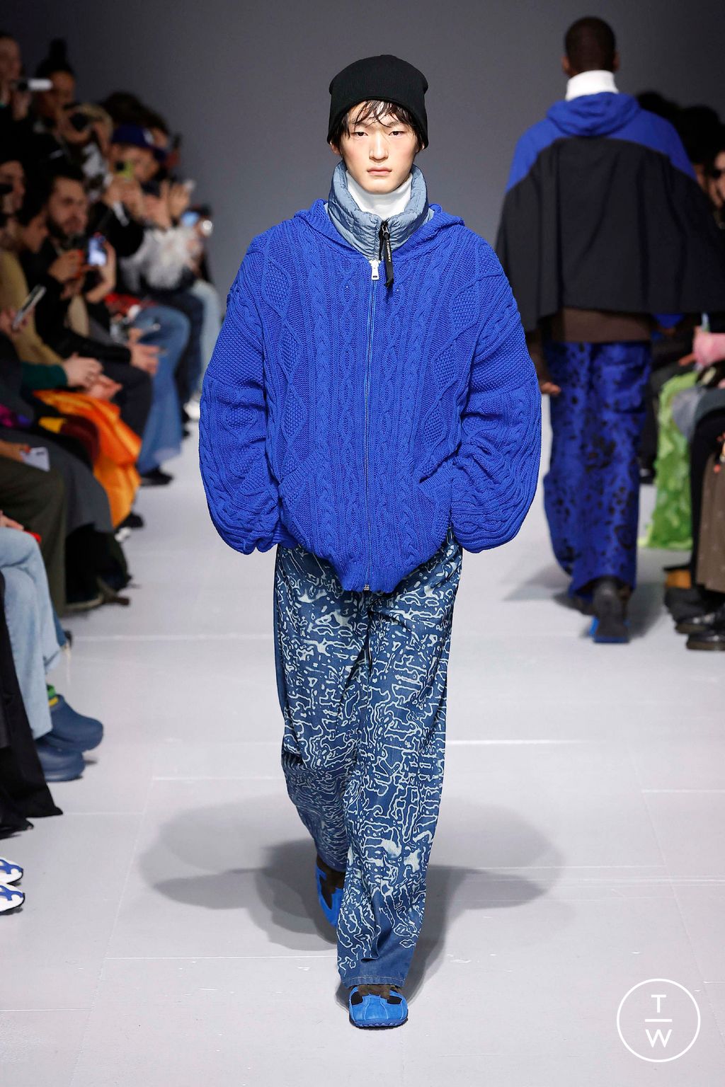 Fashion Week London Fall/Winter 2024 look 8 from the Robyn Lynch collection womenswear