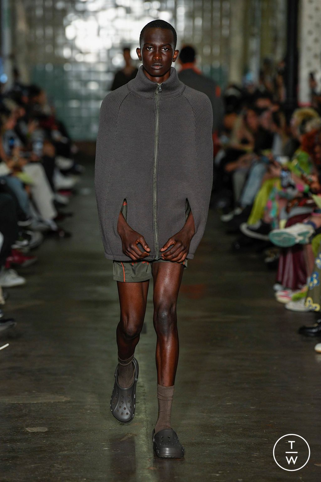 Fashion Week London Spring/Summer 2023 look 8 from the Robyn Lynch collection 男装