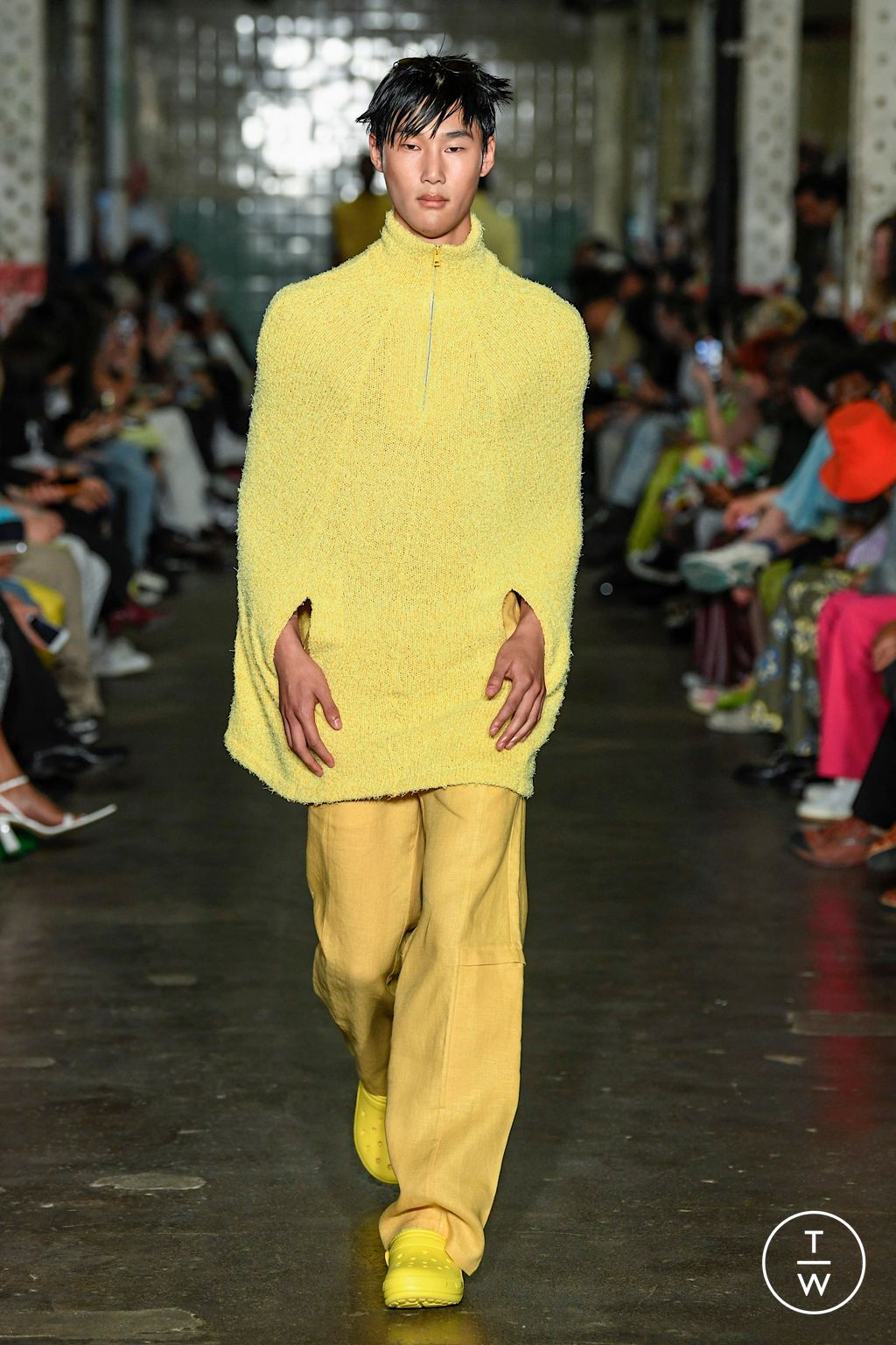 Fashion Week London Spring/Summer 2023 look 18 from the Robyn Lynch collection 男装
