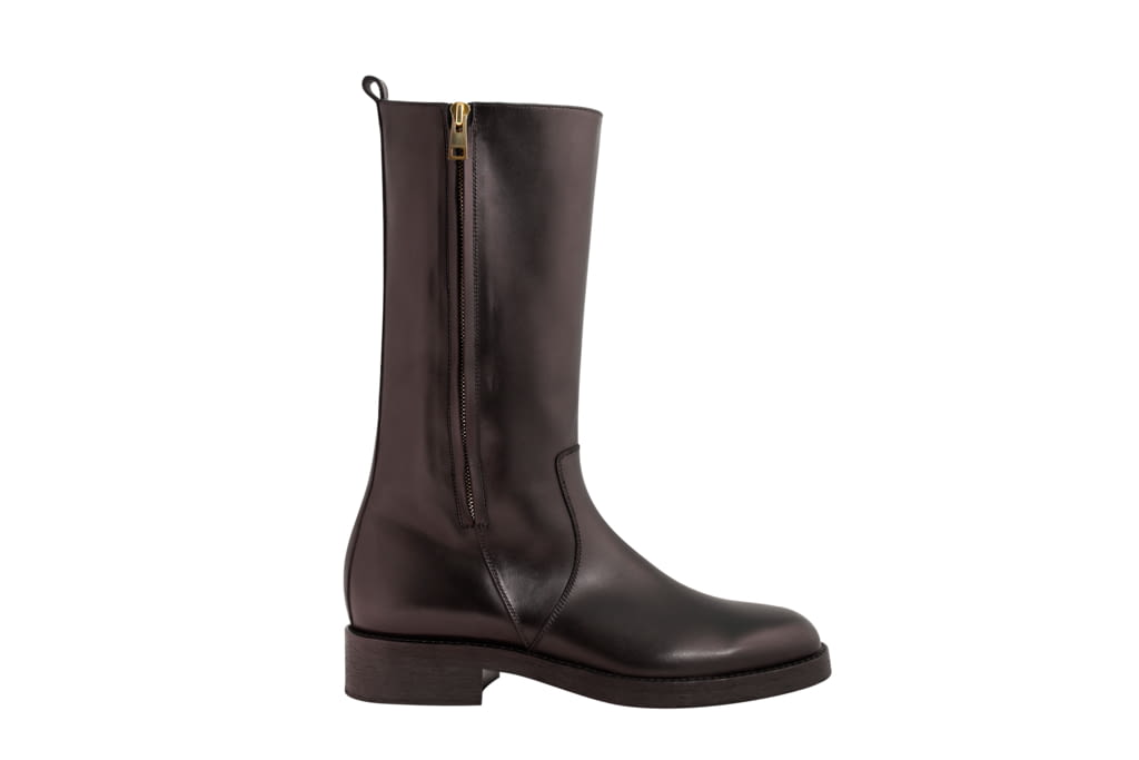 Fashion Week Paris Fall/Winter 2020 look 8 from the Rochas collection menswear accessories