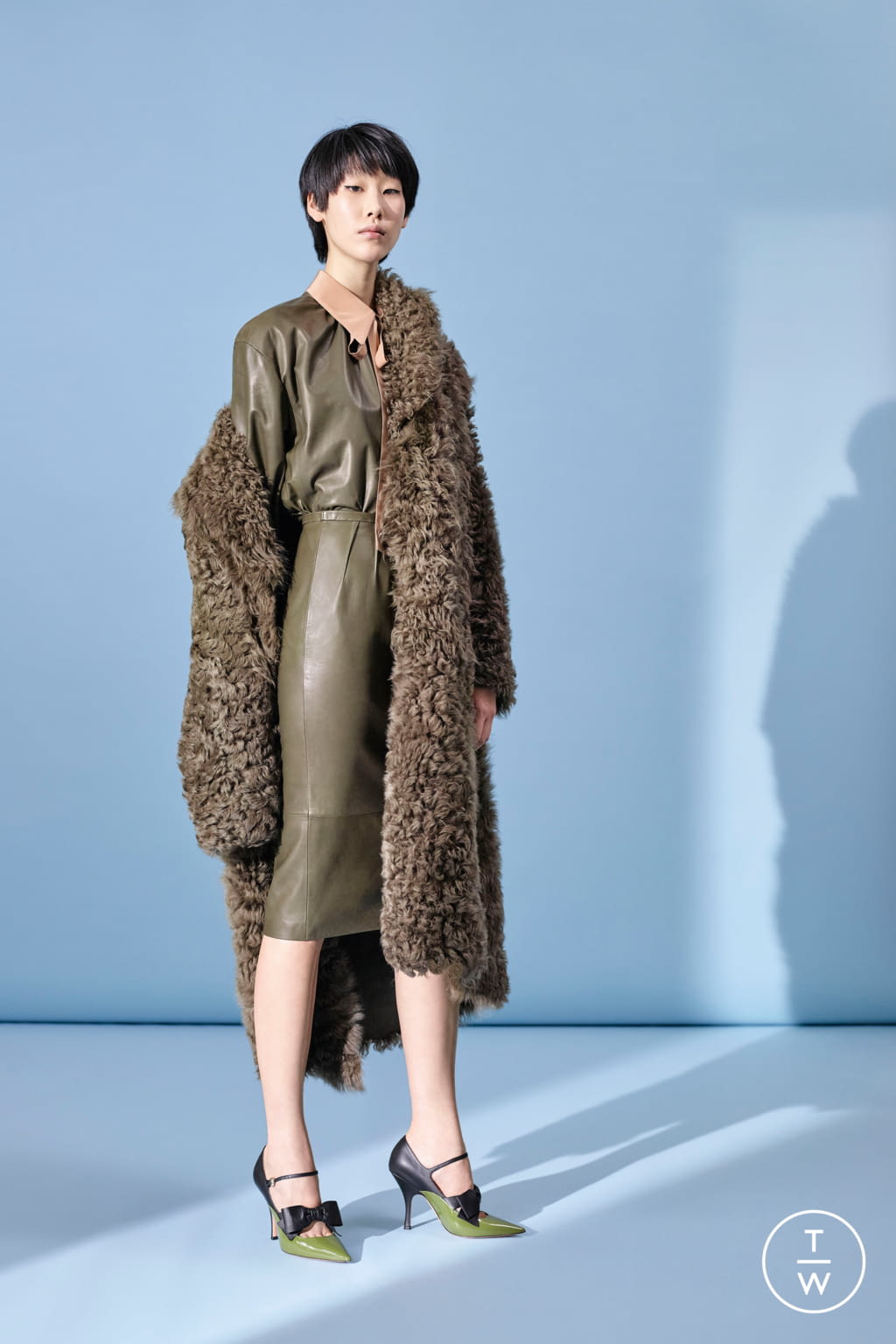 Fashion Week Paris Pre-Fall 2019 look 4 from the Rochas collection 女装