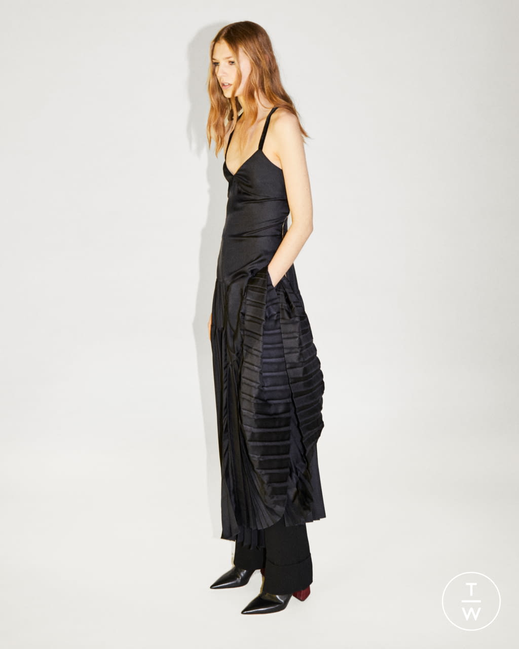 Fashion Week Paris Pre-Fall 2020 look 31 from the Rochas collection womenswear