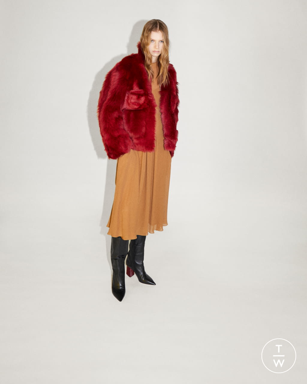 Fashion Week Paris Pre-Fall 2020 look 7 from the Rochas collection 女装