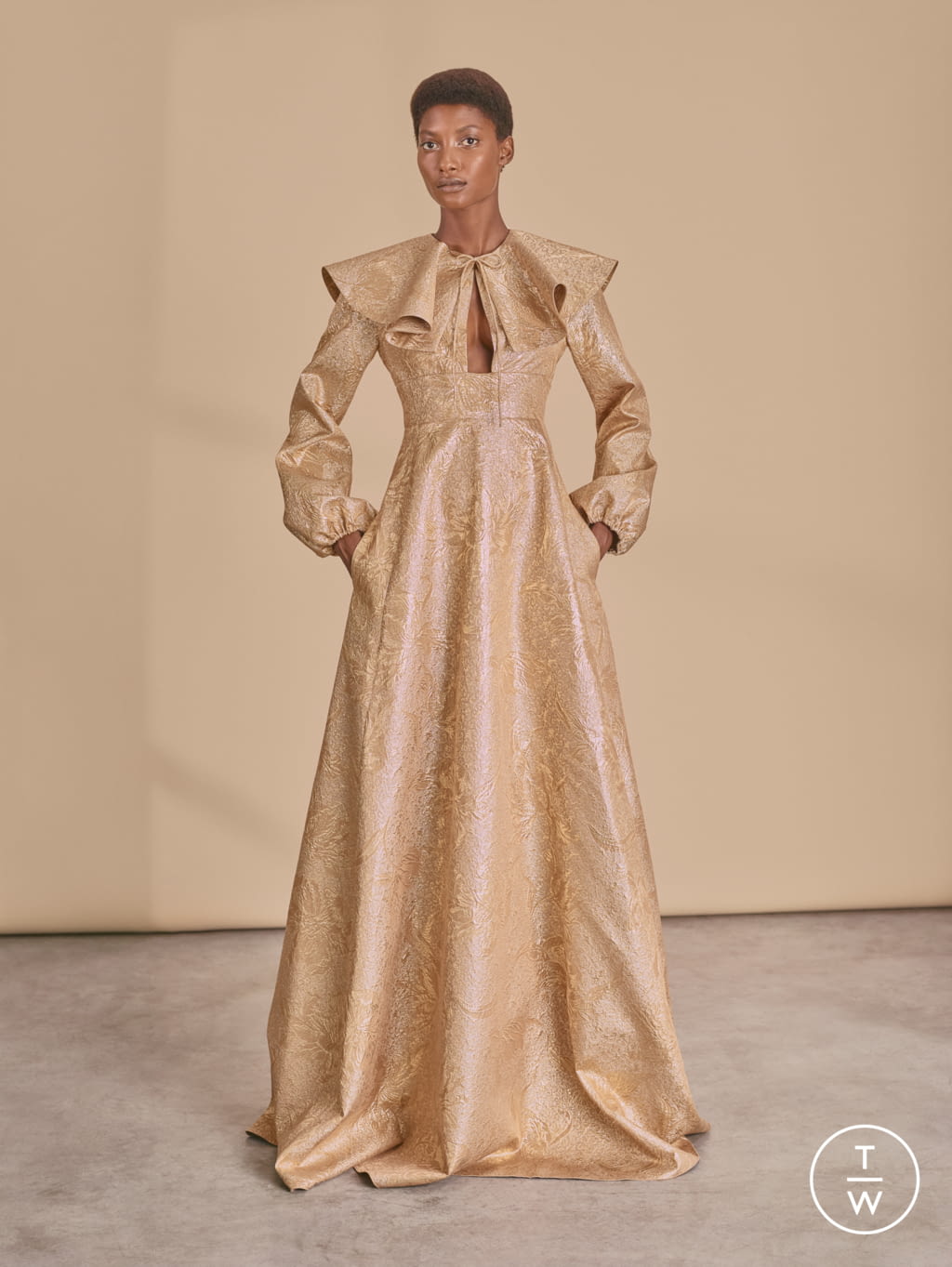Fashion Week Paris Resort 2019 look 6 from the Rochas collection womenswear