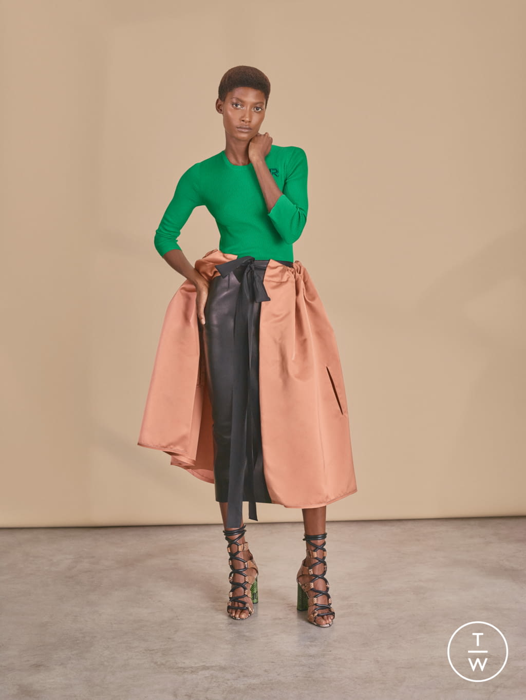 Fashion Week Paris Resort 2019 look 7 from the Rochas collection womenswear
