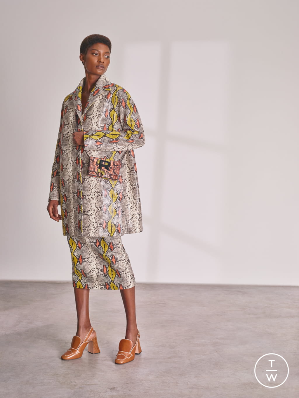 Fashion Week Paris Resort 2019 look 33 from the Rochas collection 女装