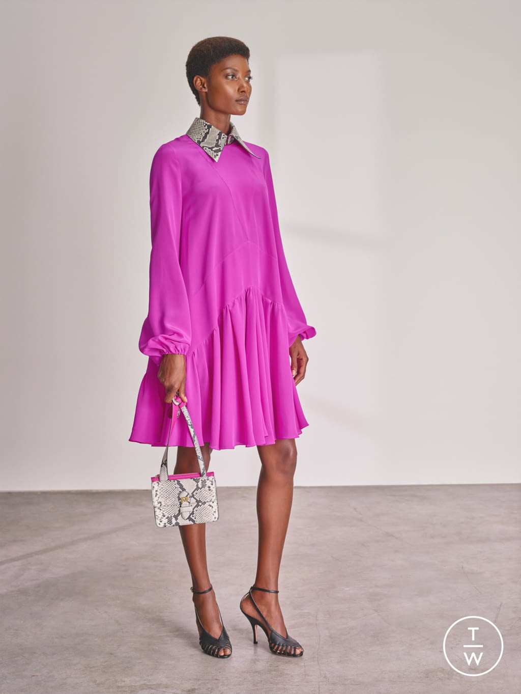 Fashion Week Paris Resort 2019 look 36 from the Rochas collection 女装