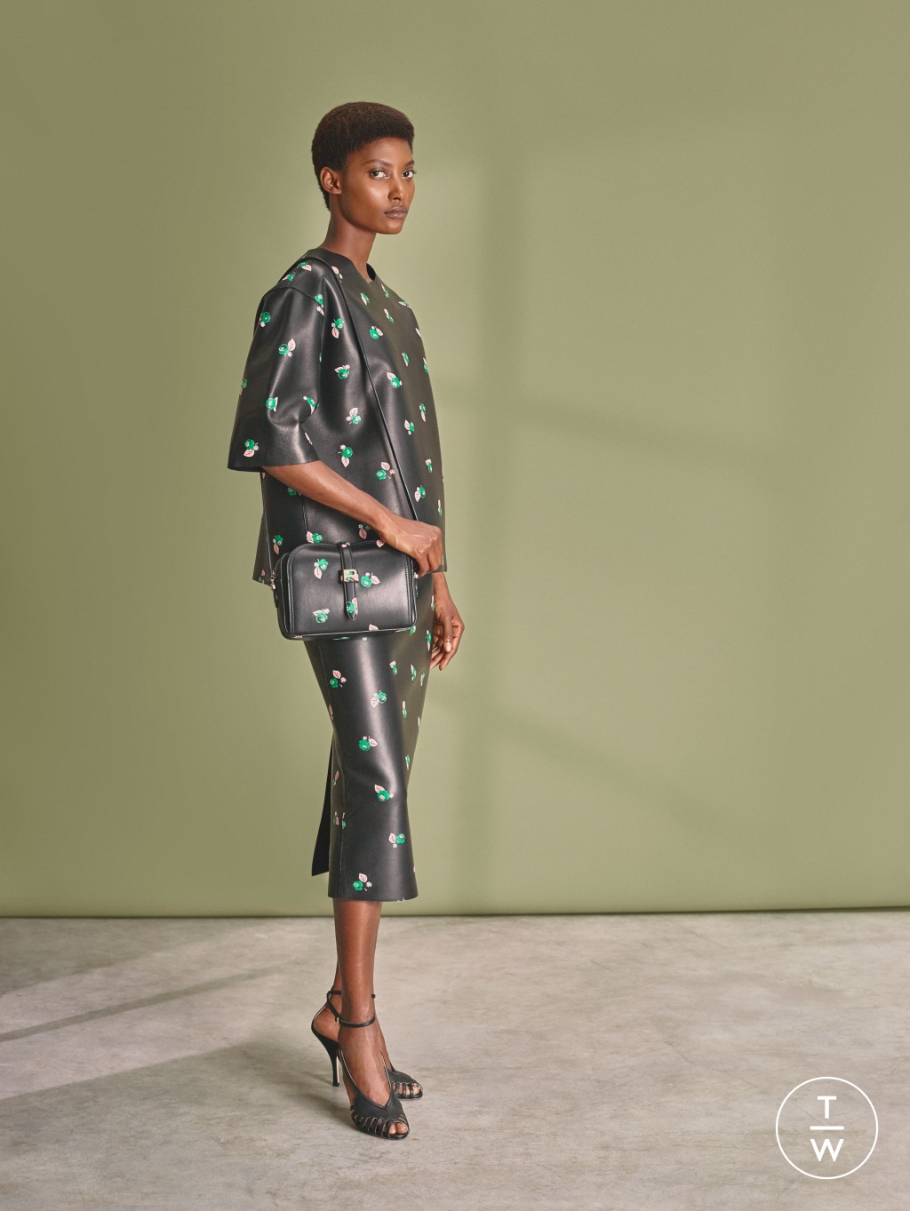 Fashion Week Paris Resort 2019 look 52 from the Rochas collection womenswear