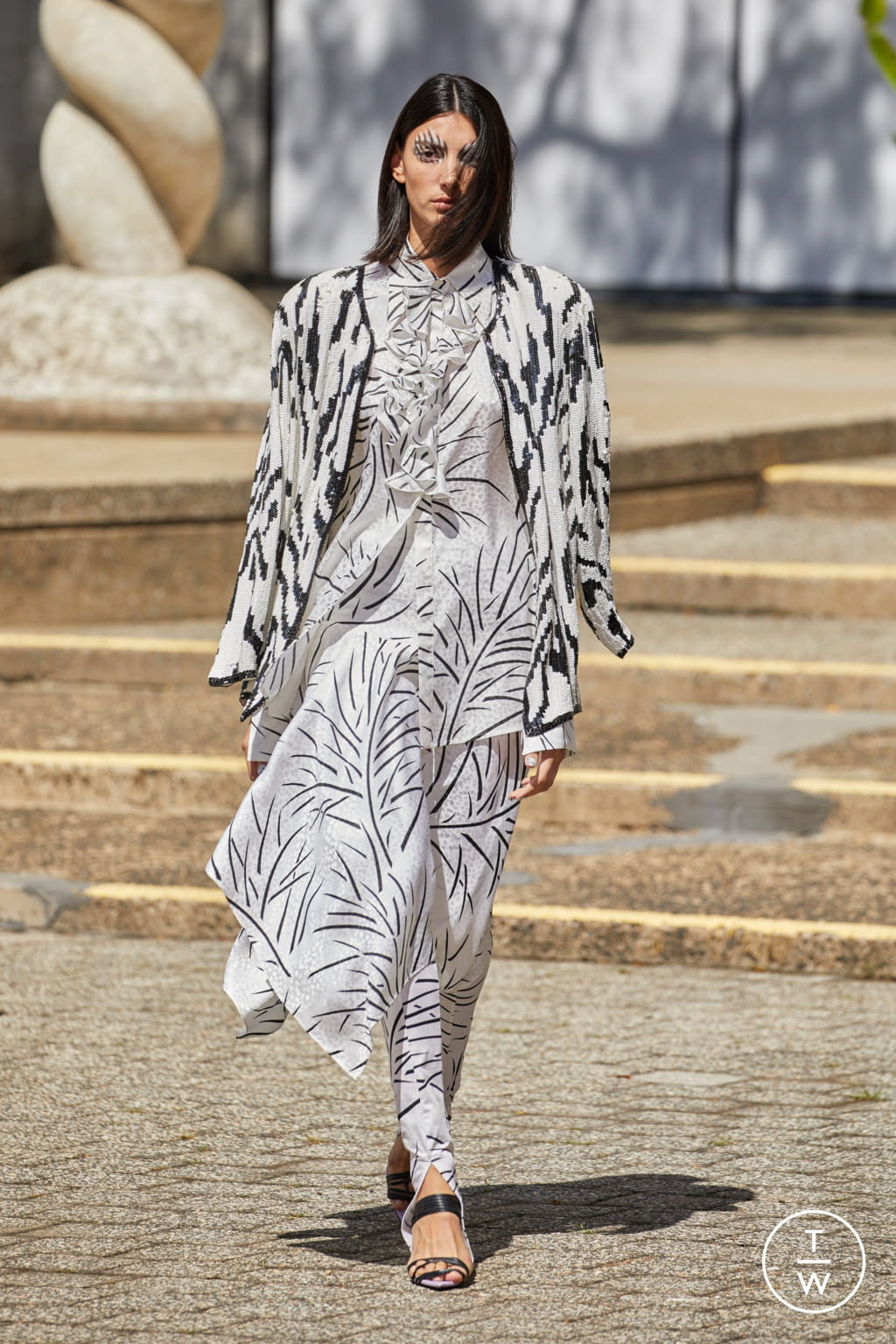 Fashion Week New York Spring/Summer 2022 look 7 de la collection Rodarte womenswear
