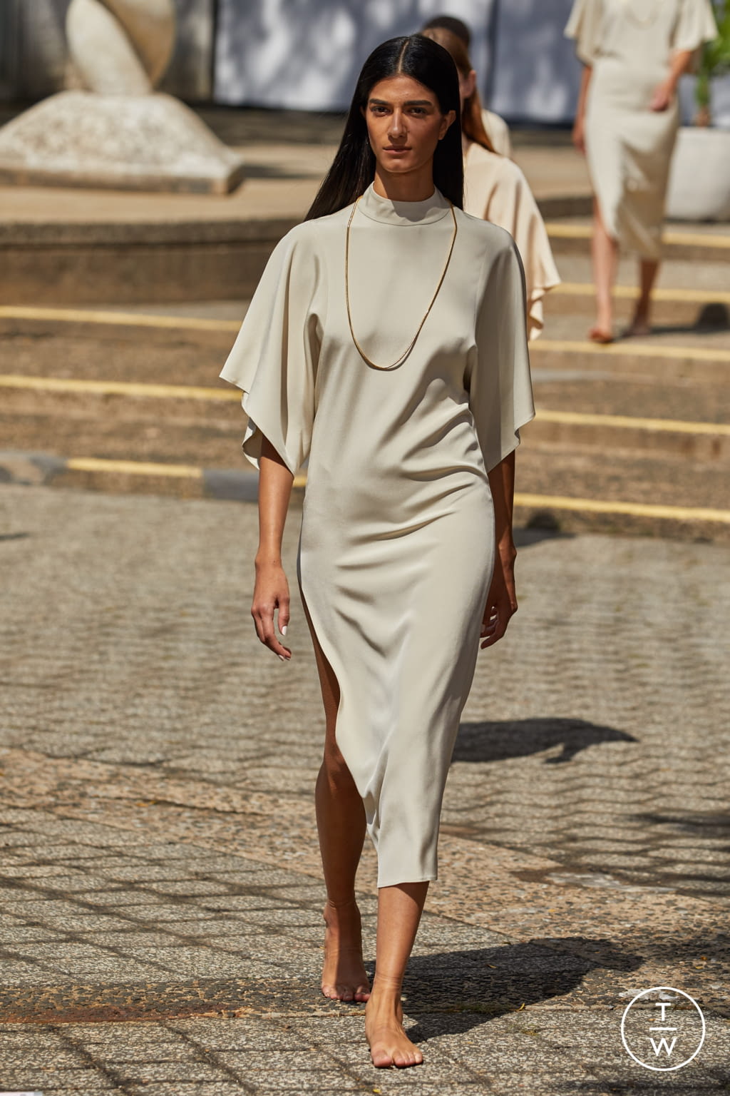 Fashion Week New York Spring/Summer 2022 look 40 de la collection Rodarte womenswear