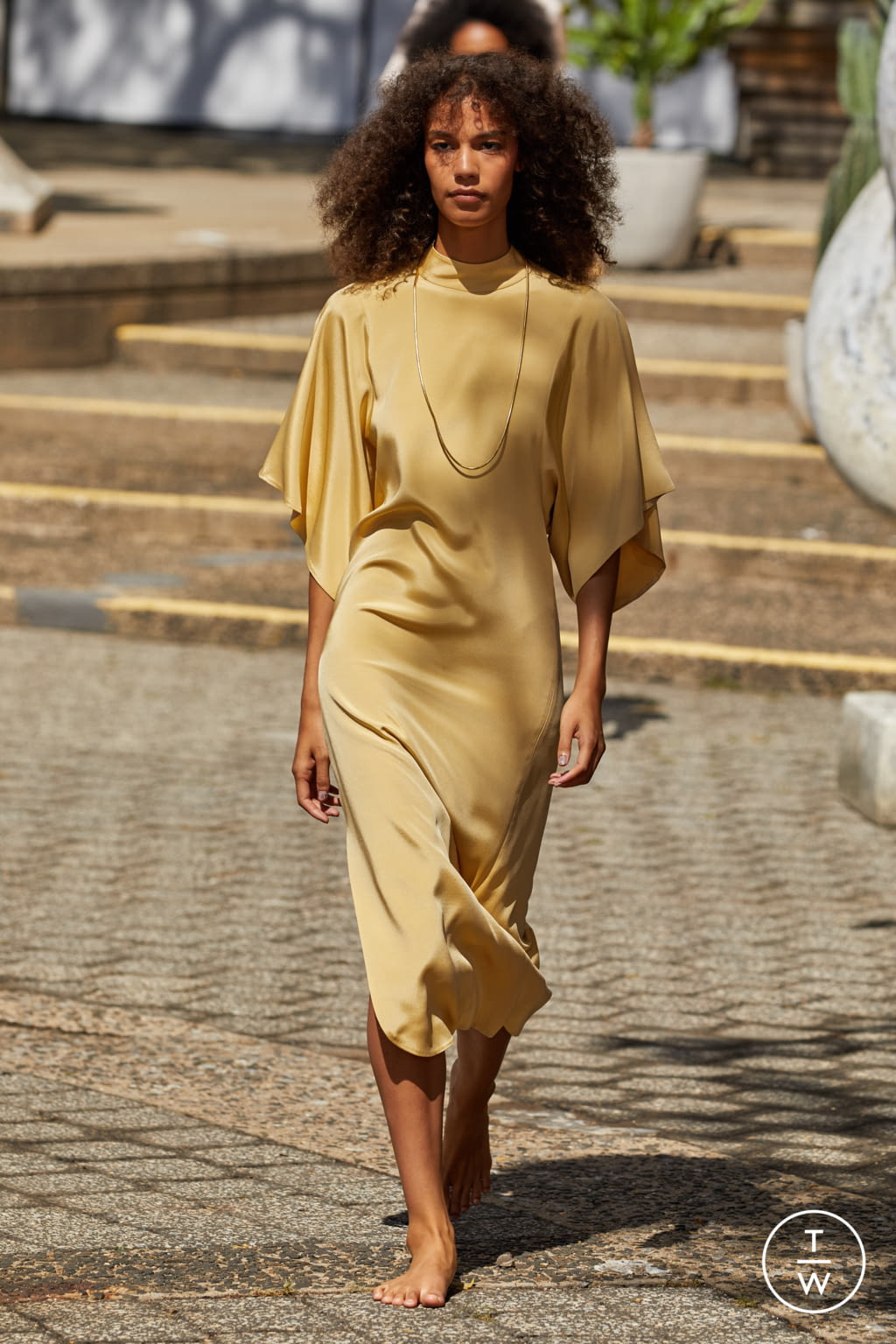 Fashion Week New York Spring/Summer 2022 look 49 de la collection Rodarte womenswear