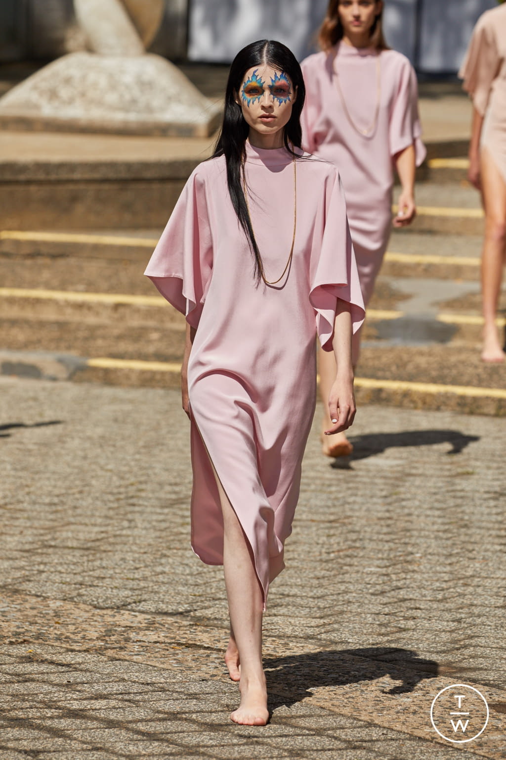 Fashion Week New York Spring/Summer 2022 look 55 de la collection Rodarte womenswear