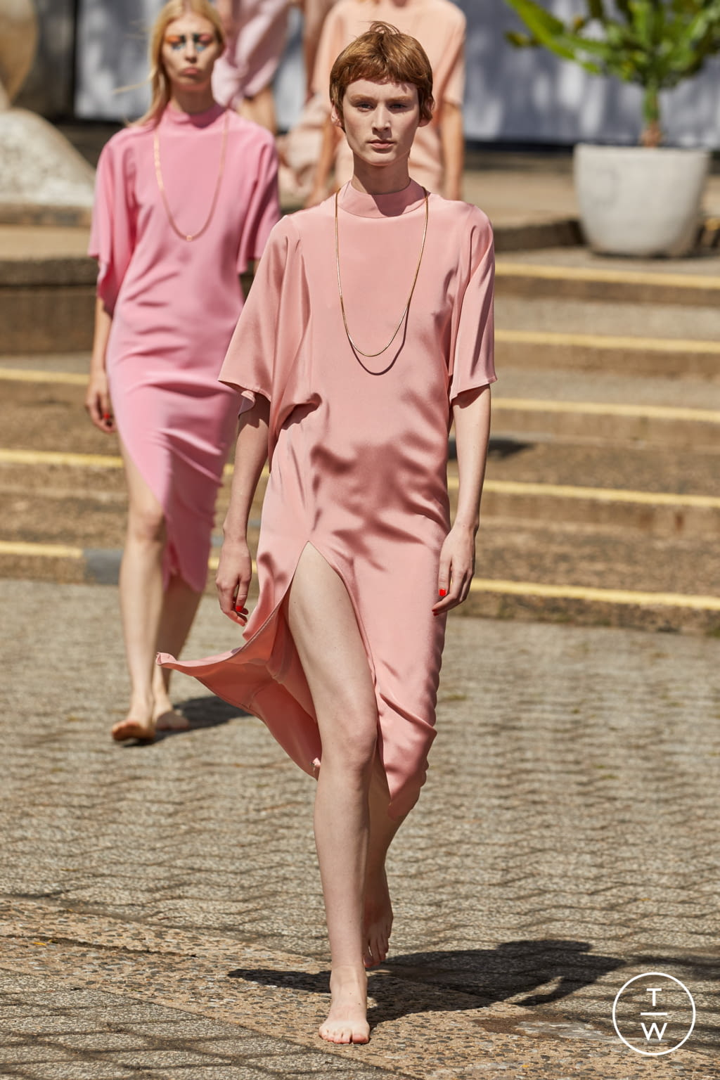 Fashion Week New York Spring/Summer 2022 look 66 de la collection Rodarte womenswear