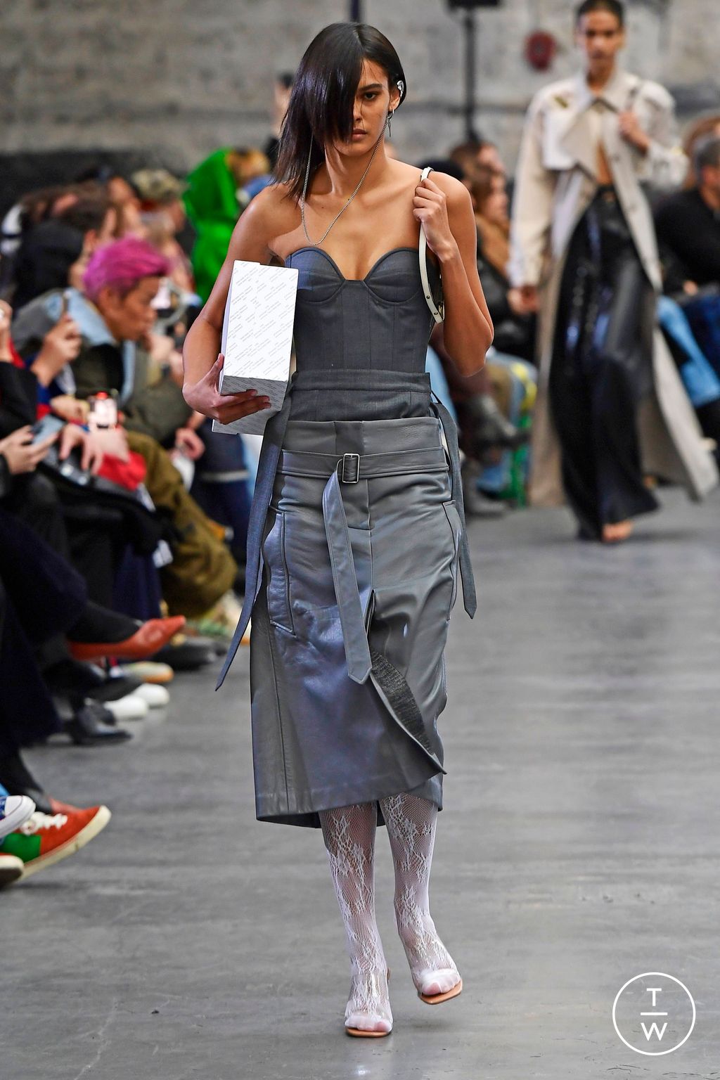 Fashion Week Paris Fall/Winter 2023 look 43 de la collection Rokh womenswear