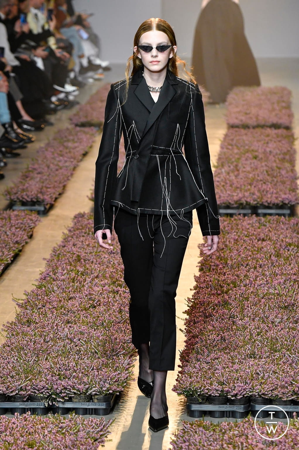 Fashion Week Paris Fall/Winter 2020 look 2 from the Rokh collection womenswear