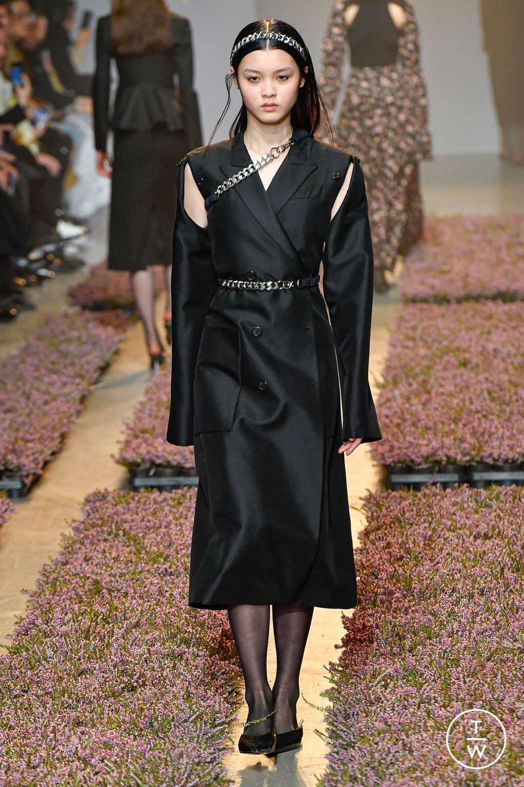 Fashion Week Paris Fall/Winter 2020 look 9 from the Rokh collection womenswear