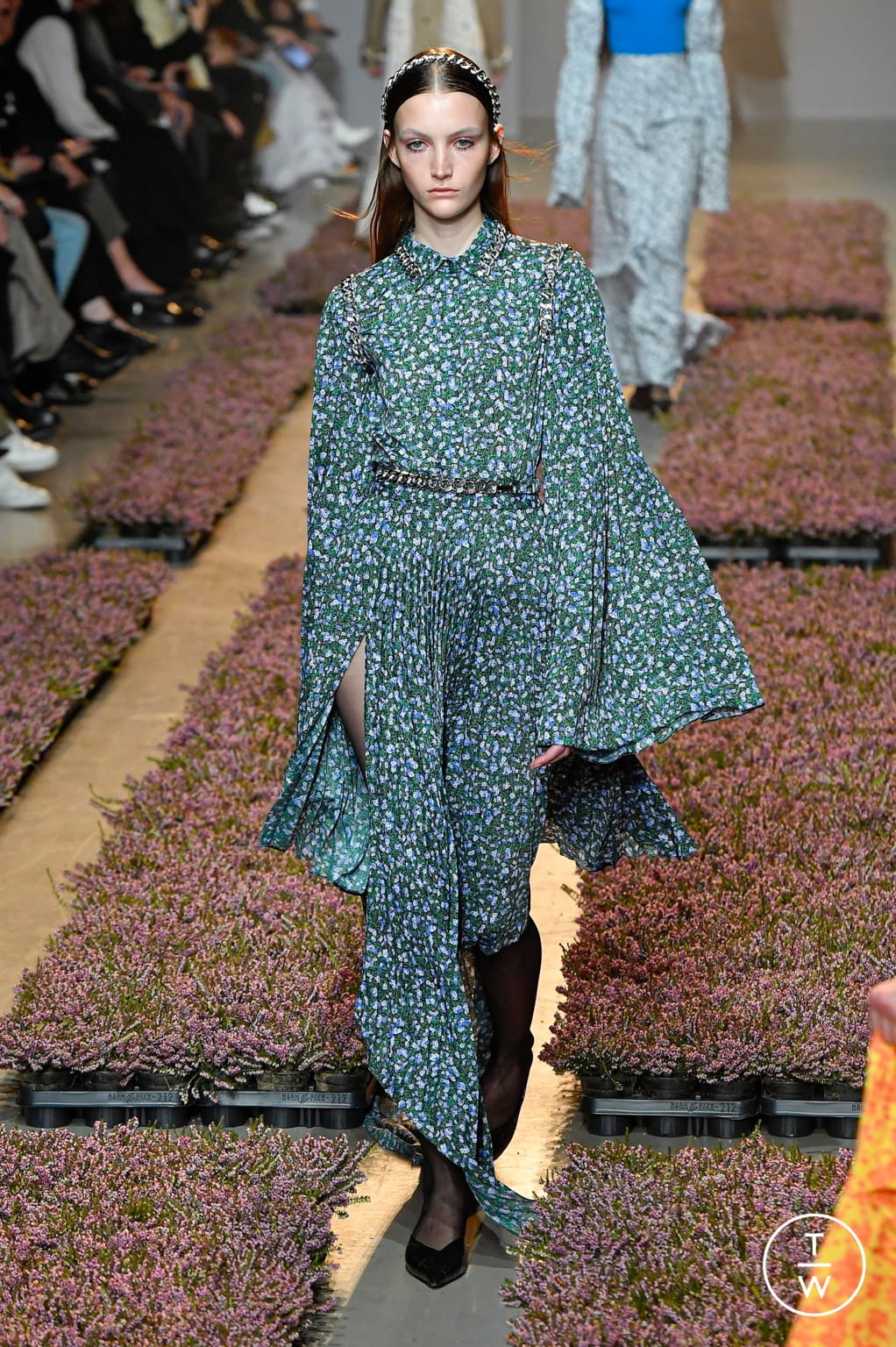 Fashion Week Paris Fall/Winter 2020 look 17 from the Rokh collection womenswear