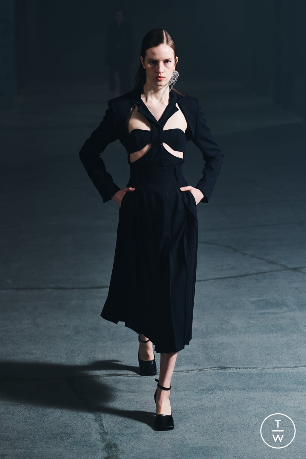 Fashion Week Paris Fall/Winter 2021 look 2 de la collection Rokh womenswear
