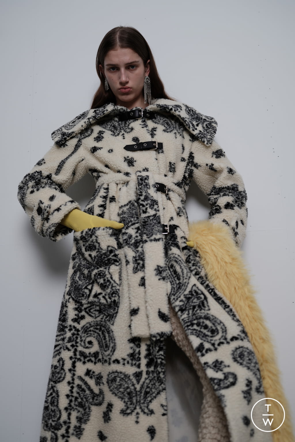 Fashion Week Paris Pre-Fall 2022 look 14 from the Rokh collection womenswear