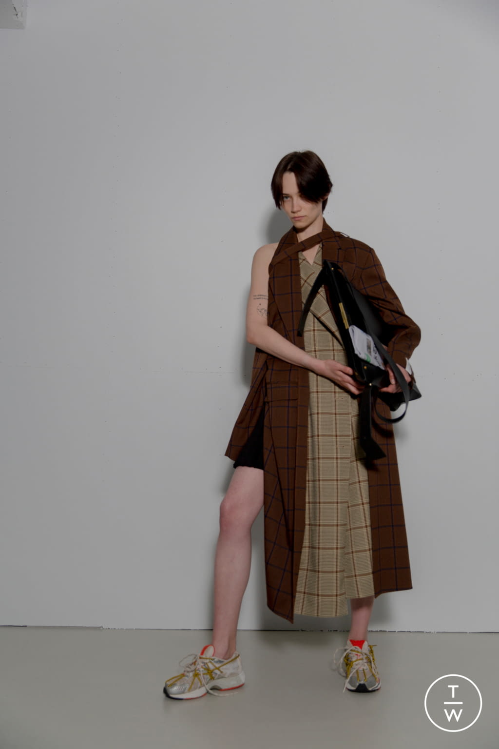 Fashion Week Paris Resort 2022 look 12 de la collection Rokh womenswear