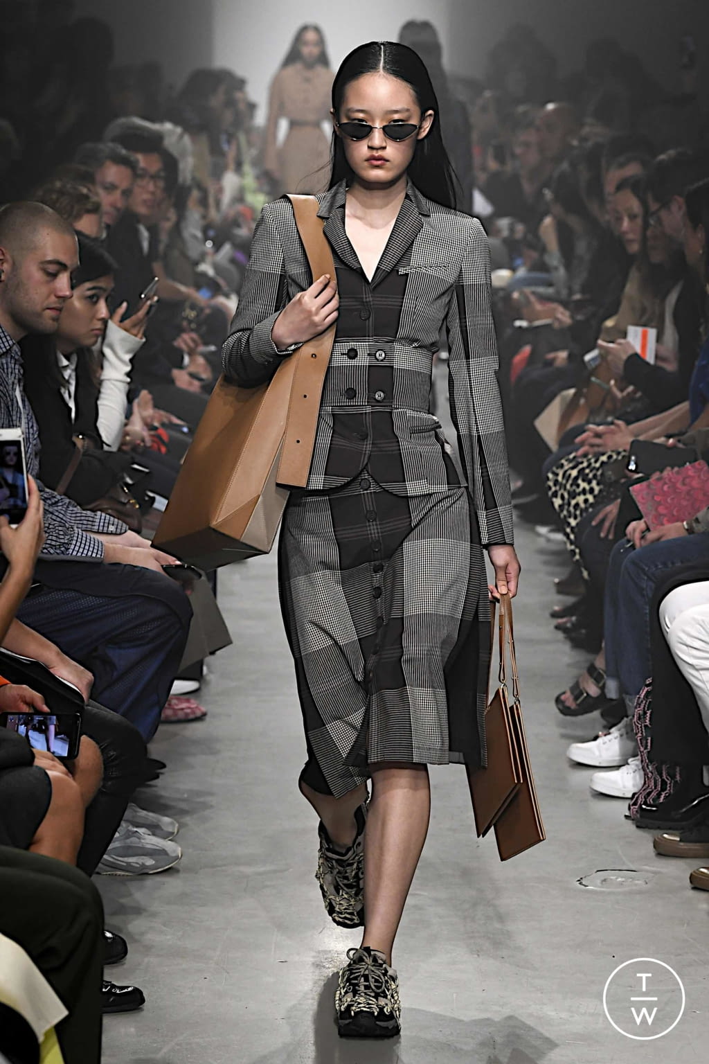 Fashion Week Paris Spring/Summer 2020 look 39 from the Rokh collection womenswear