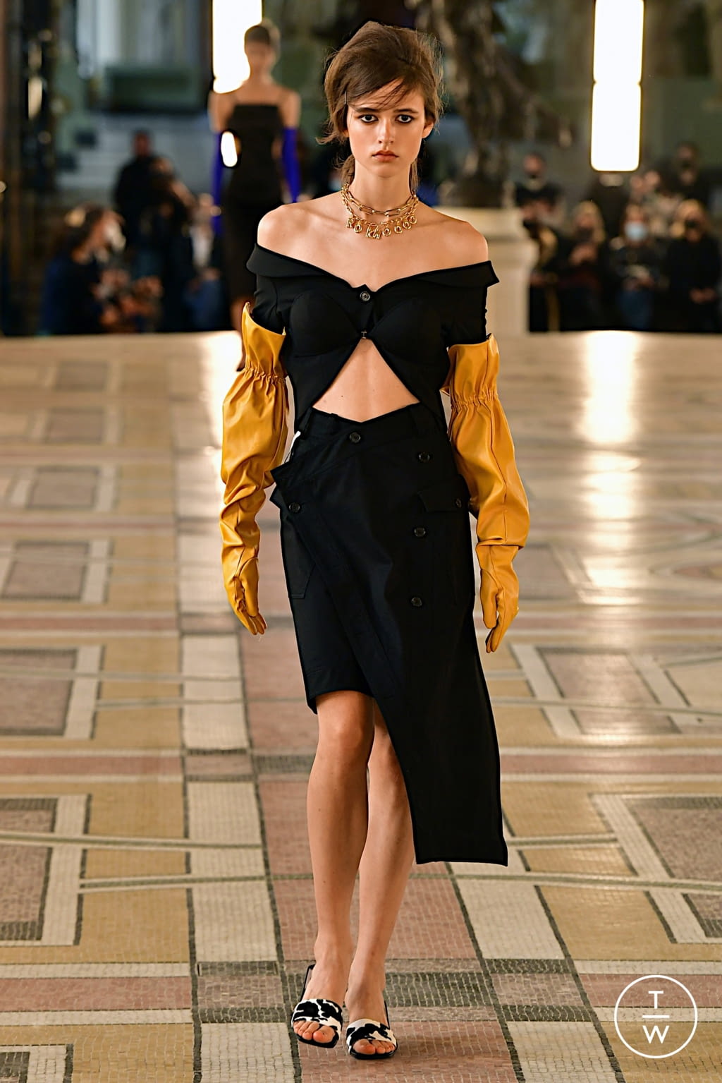 Fashion Week Paris Spring/Summer 2022 look 5 from the Rokh collection 女装